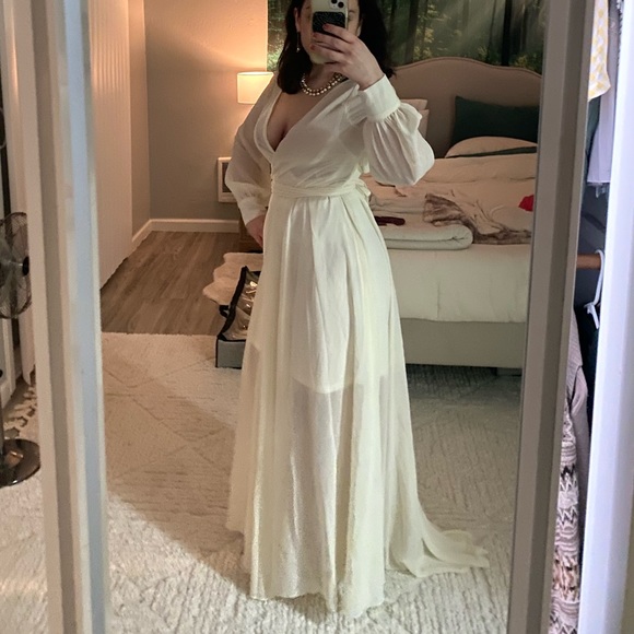 🌹CLEARANCE! | Elegant Sheer Ivory Maxi Dress for Petite, Wedding NWOT🌹 - Picture 5 of 16